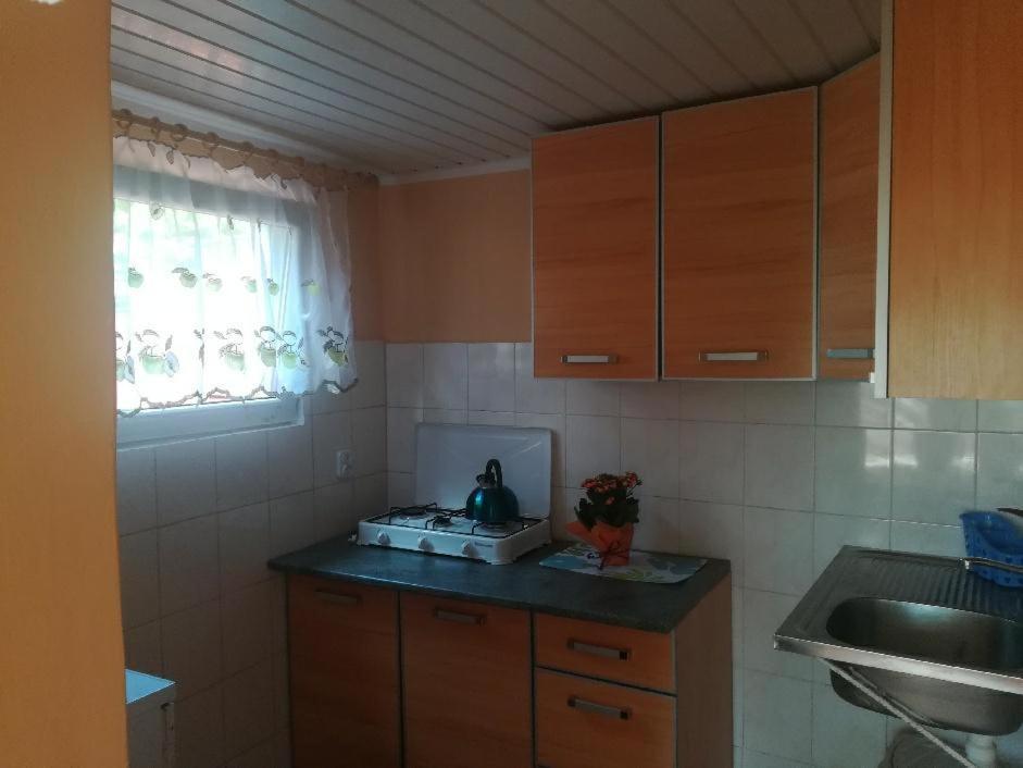 Pod Jablonia Jezierzany Exterior foto